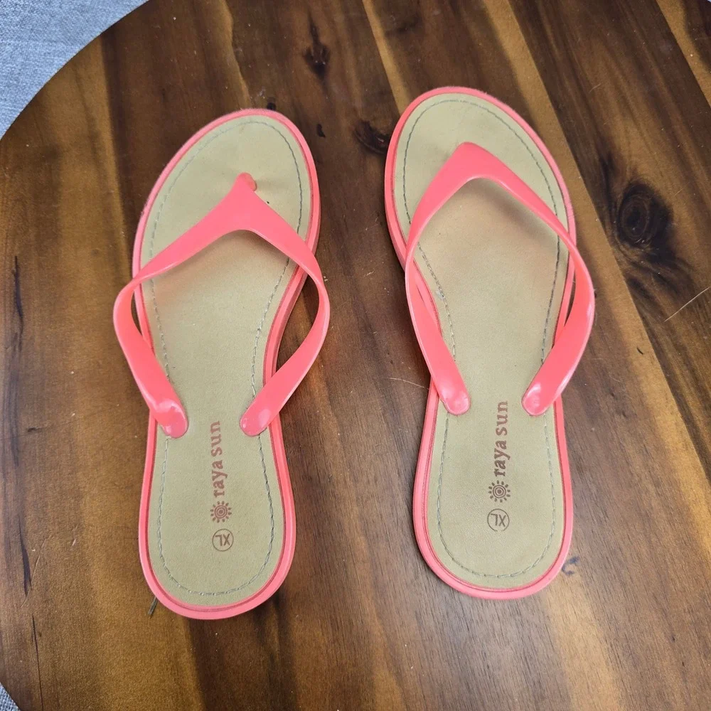 Raya‎ Sun Coral Pink Flip Flops Sandals Beach Pool Summer Size 10